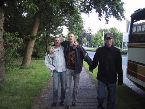 103-0389_IMG03
